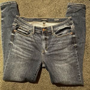 Judy Blue women’s jeans size 11 skinny fit, no distressing worn once.